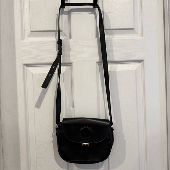 Banana Republic Leather Crossbody - Picture 2 of 6